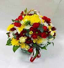 Цветочная композиция из Хризантемы и Розы в корзине в Крюково