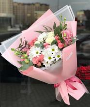 Букет цветов из:  Розы, Лизиантусы и Хризантемы в Крюково